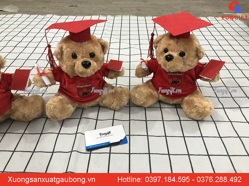 Logo trường in lên gấu bông