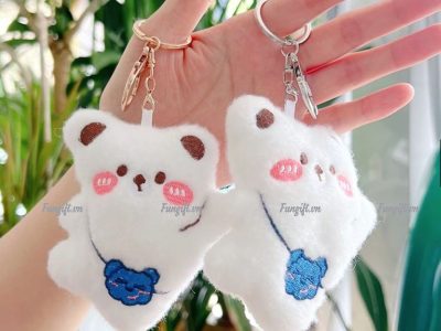 Móc khóa gấu đeo túi