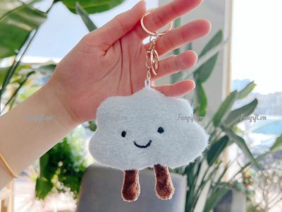 Quà tặng móc khóa mây lang thang