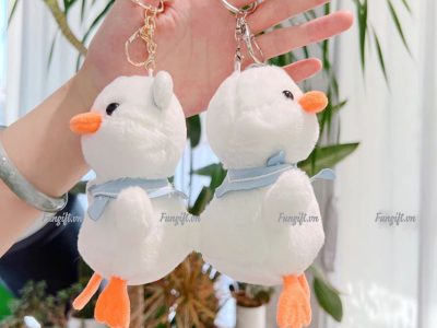 Quà tặng móc khóa vịt trang trí