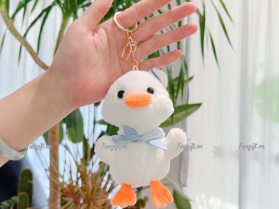 Vịt trắng móc khóa giá rẻ