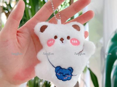 Các mẫu móc khóa gấu đeo túi