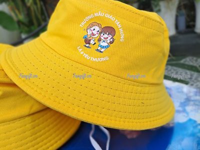 In logo lên mũ tai bèo mầm non