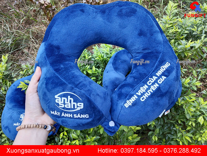 Xưởng sản xuất gối chữ U in logo theo yêu cầu Hà Nội