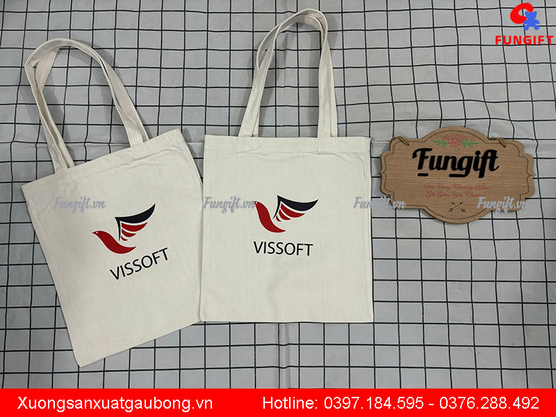 Gia công in túi vải tại xưởng