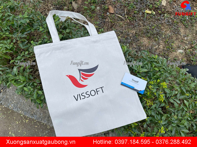 Quà tặng in logo lên túi canvas