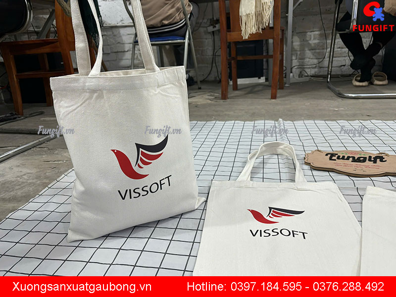 Sản xuất túi vải theo yêu cầu