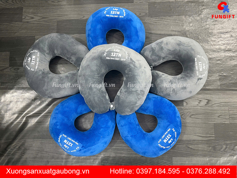 Xưởng sản xuất gối U in logo