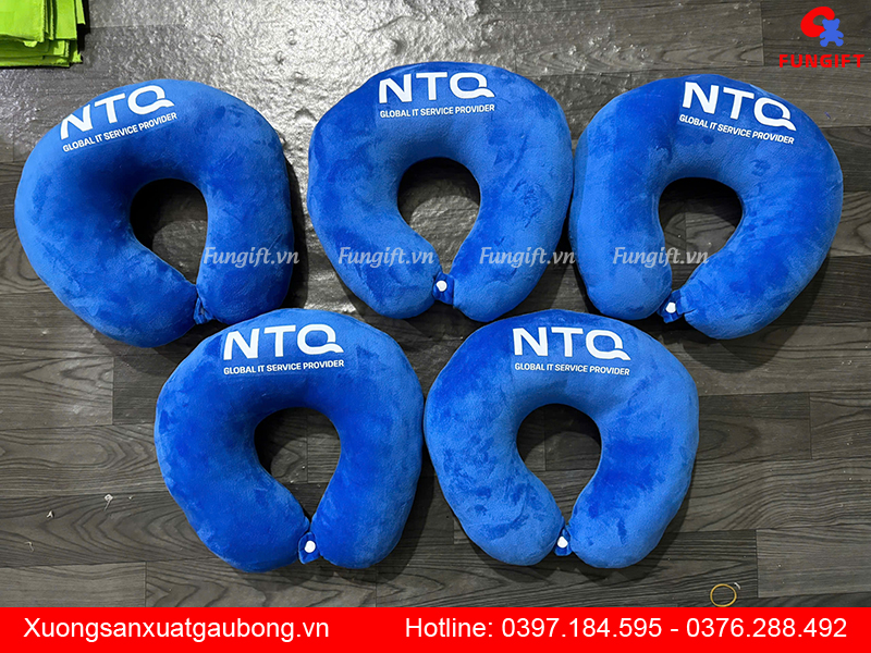 Gối chữ U kê cổ in logo theo yêu cầu làm quà tặng