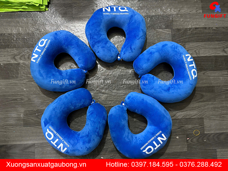 Gối U in logo quảng cáo
