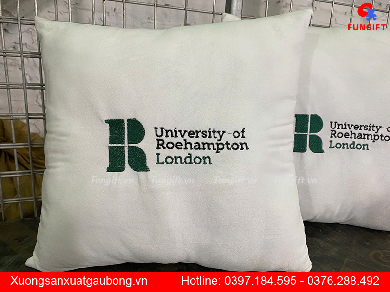 Gối vuông tựa lưng quà tặng