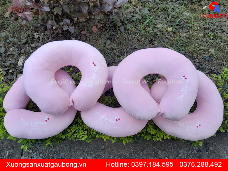 Gối kê cổ in logo