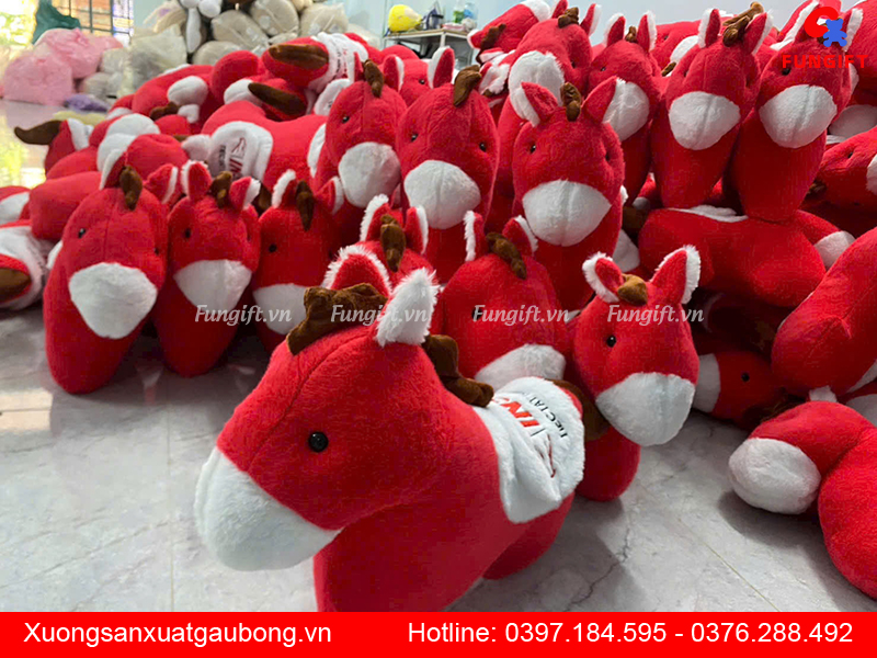 Xưởng làm ngựa bông