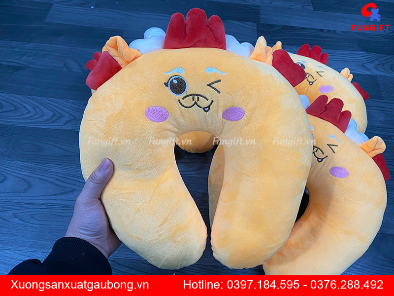 Xưởng sản xuất gối cổ chữ U in logo theo yêu cầu