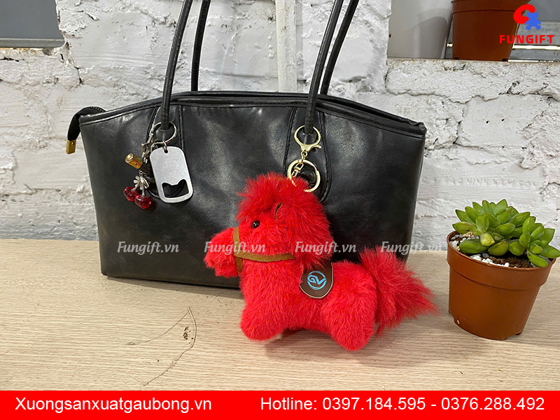 Công ty in móc khóa ngựa bông