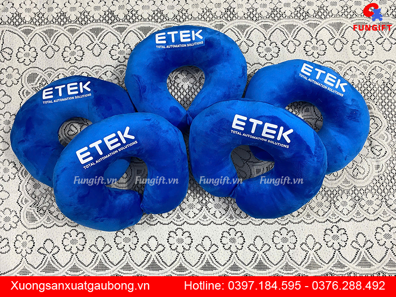 Gối chữ U kê cổ in logo công ty