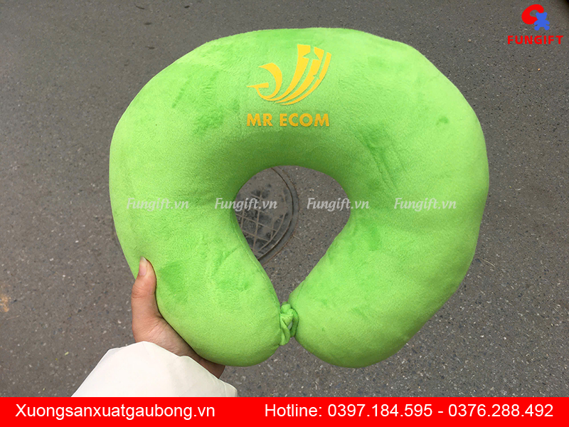 Gối tựa cổ chữ U in logo theo yêu cầu