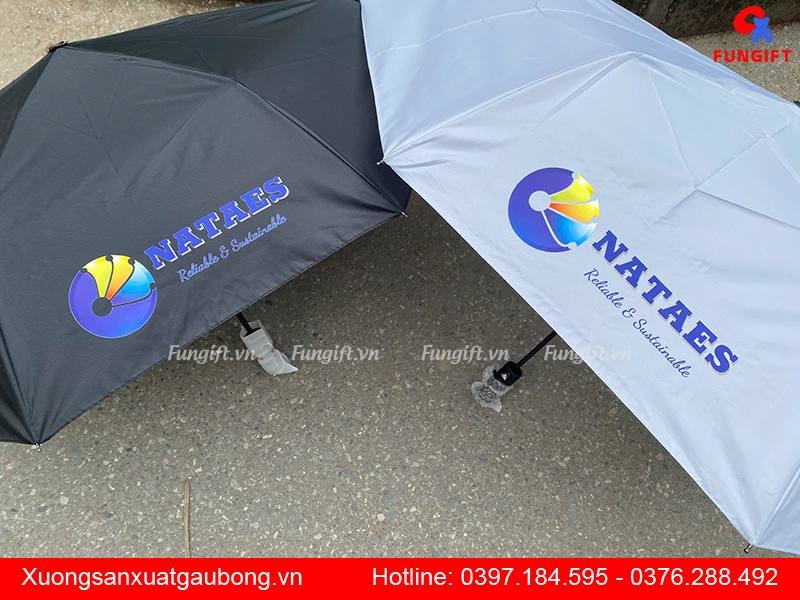 Quà tặng doanh nghiệp ô dù in logo