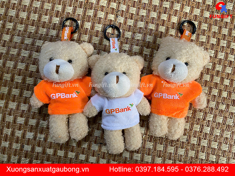Quà tặng tri ân gấu móc khóa in tên