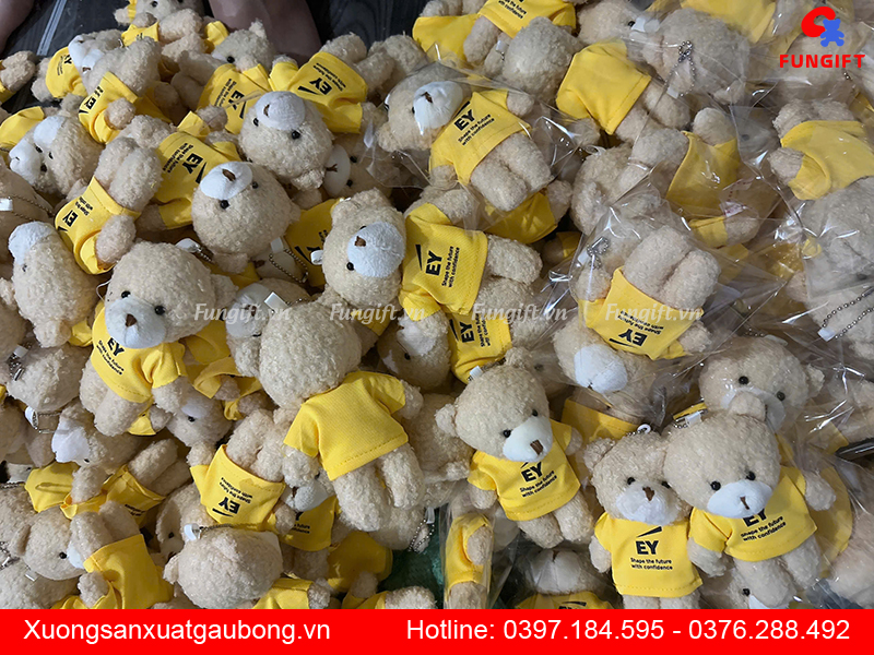 Sản xuất gấu móc khóa in logo công ty