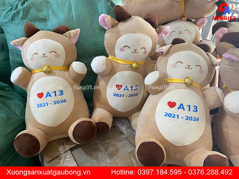 Sản xuất gấu bông hình con dê