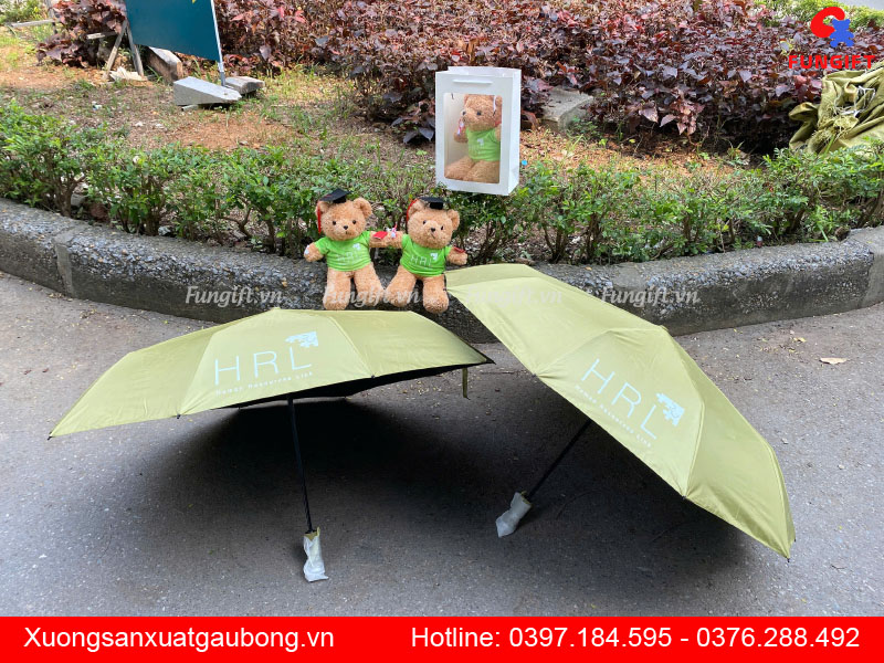 Đặt hàng set quà gấu ô in tên