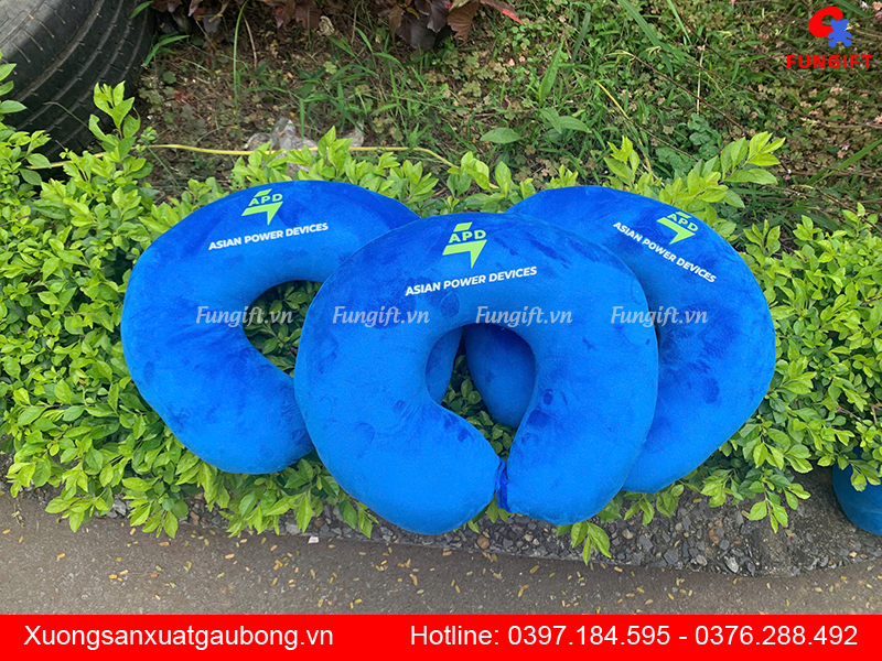 Đặt in gối U số lượng lớn
