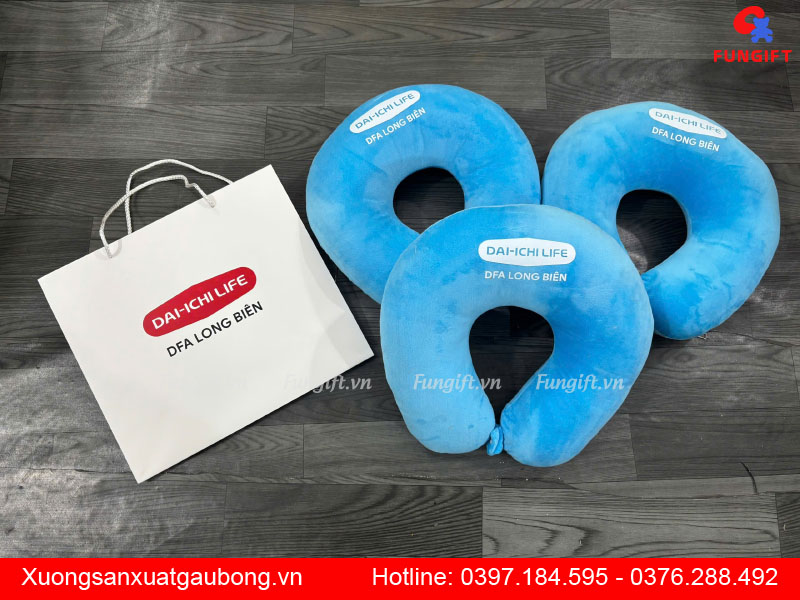 May gối U in theo yêu cầu