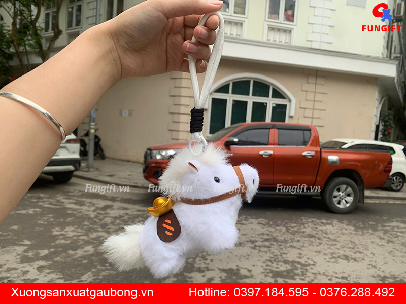 Móc khóa ngựa bông sản xuất tại xưởng