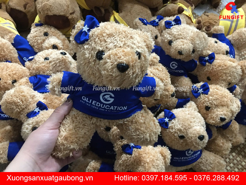 Quà tặng gấu bông kèm phụ kiện in logo