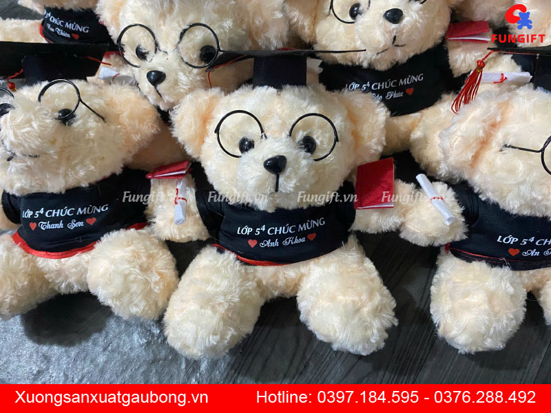 Xưởng in gấu cử nhân số lượng lớn