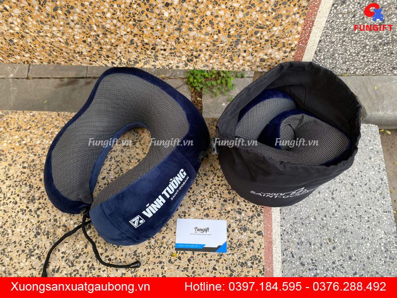 Xưởng in gối U kê cổ làm quà tặng