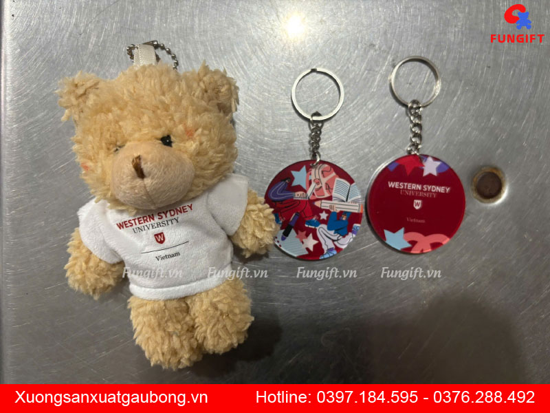 Xưởng in móc khóa gấu bông Hà Nội