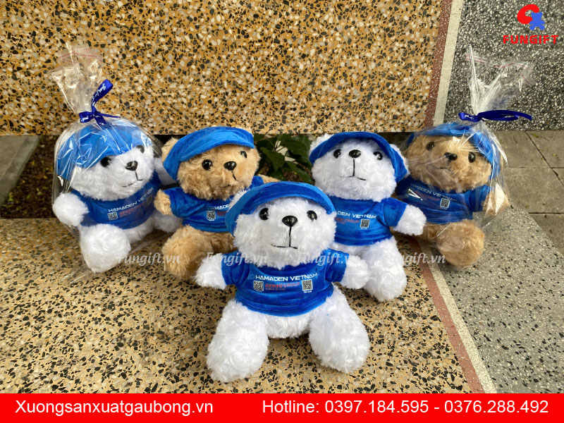 Gấu bông mặc áo in logo thương hiệu