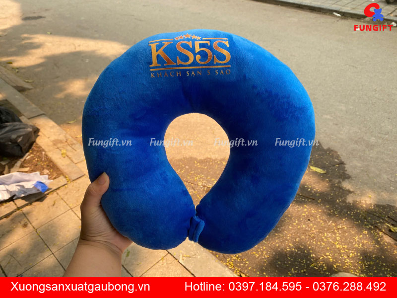 Gối kê cổ chữ U quà tặng