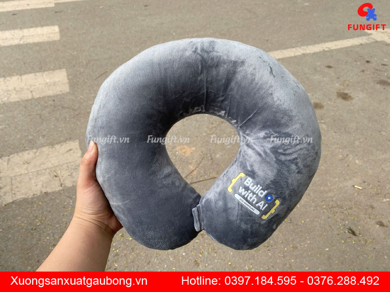 Xưởng sản xuất gối chữ U