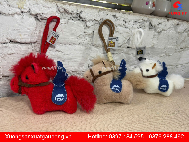Ngựa móc khóa in logo công ty