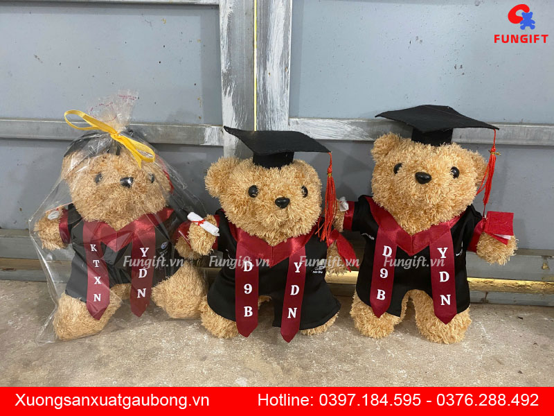 Đặt hàng gấu cử nhân in giá rẻ