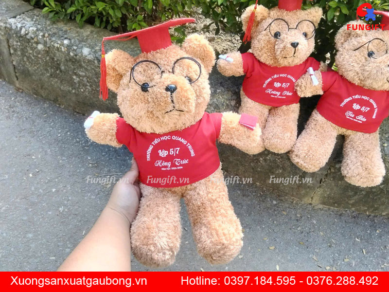 Dịch vụ in gấu làm quà tốt nghiệp
