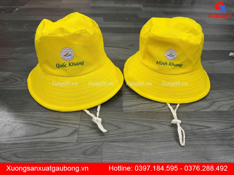Quà tặng mũ tai bèo in tên