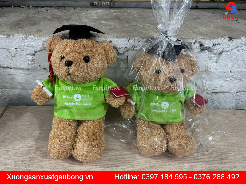 Gấu bông quà tặng tốt nghiệp
