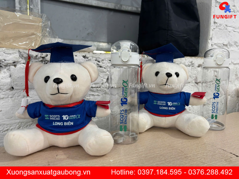 Gấu bông tốt nghiệp cử nhân in logo