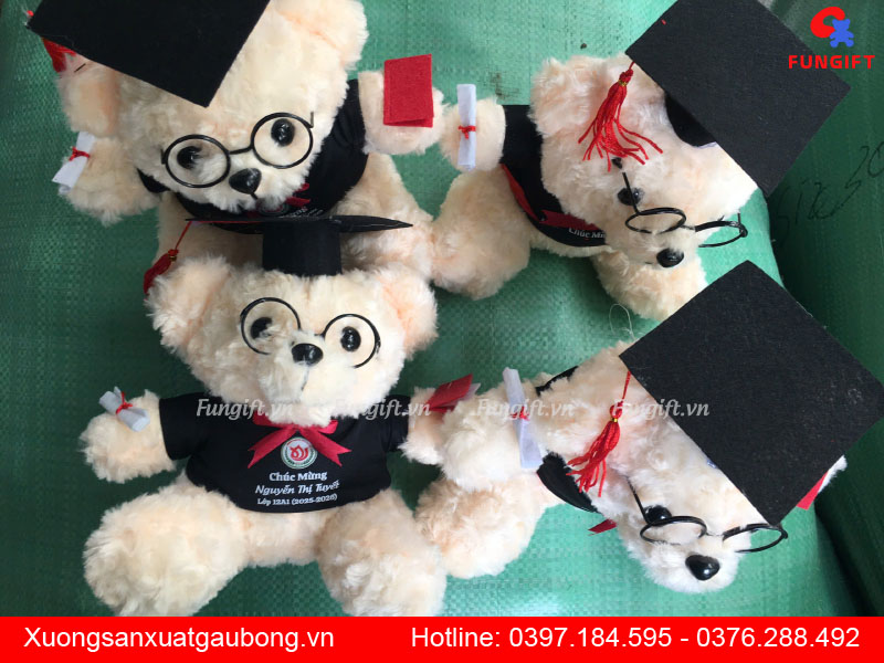 Gấu tốt nghiệp 25cm in tên