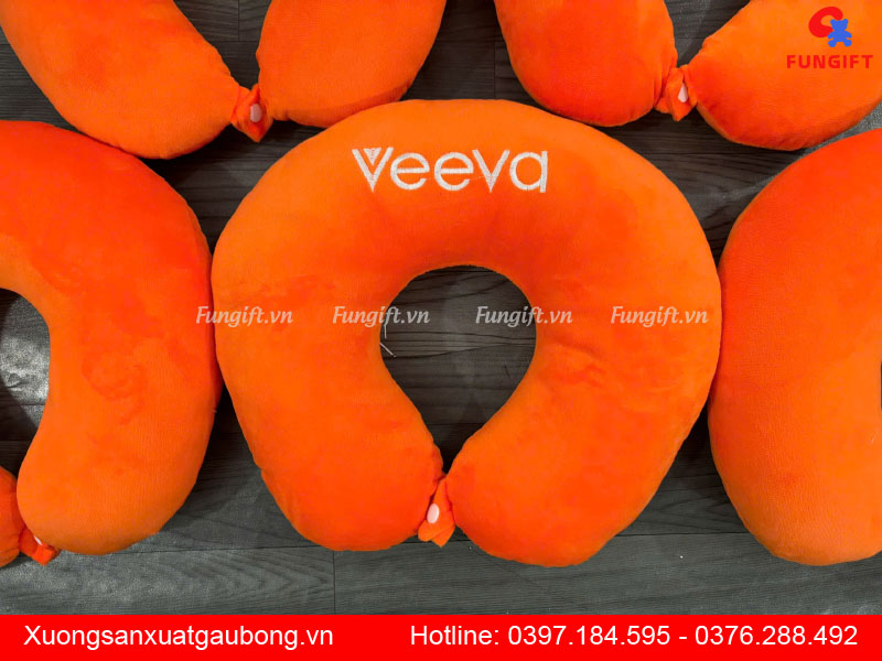 Gối kê cổ chữ U quà tặng