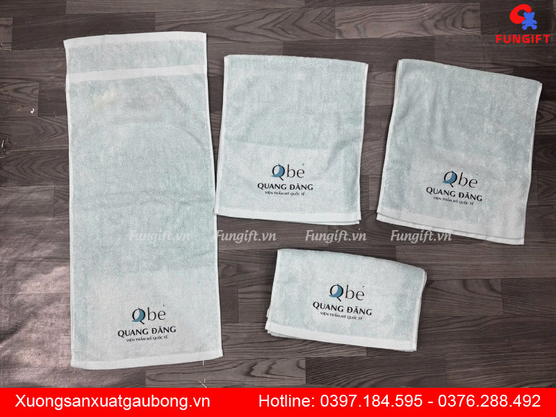 Khăn in thêu logo thương hiệu khách sạn, spa quà tặng