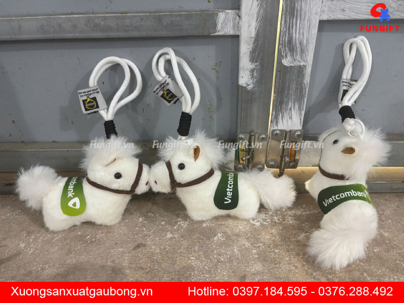 Móc khoá ngựa in theo yêu cầu công ty