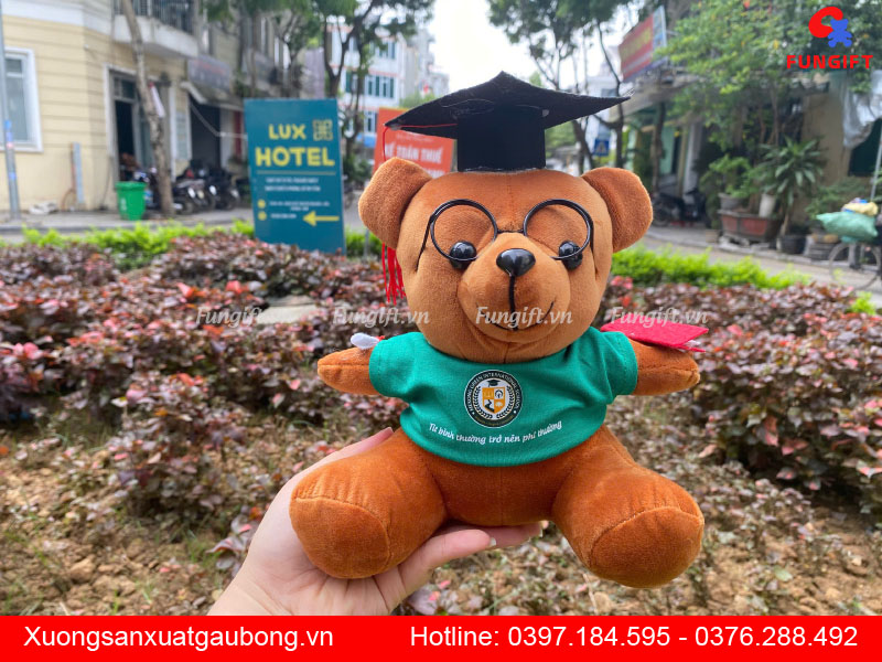 Xưởng sản xuất gấu bông tốt nghiệp