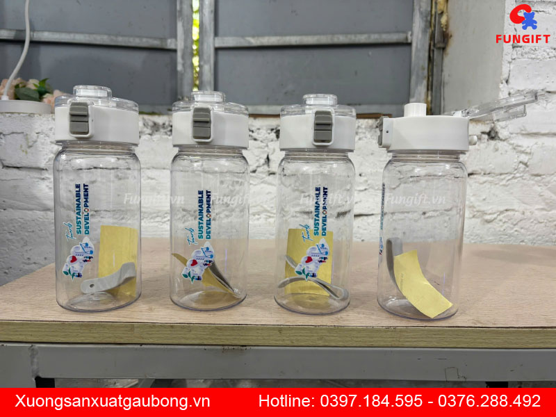 In bình nhựa nắp bật làm quà tặng