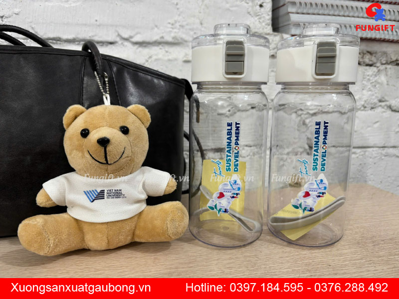 Quà tặng gấu và bình in logo