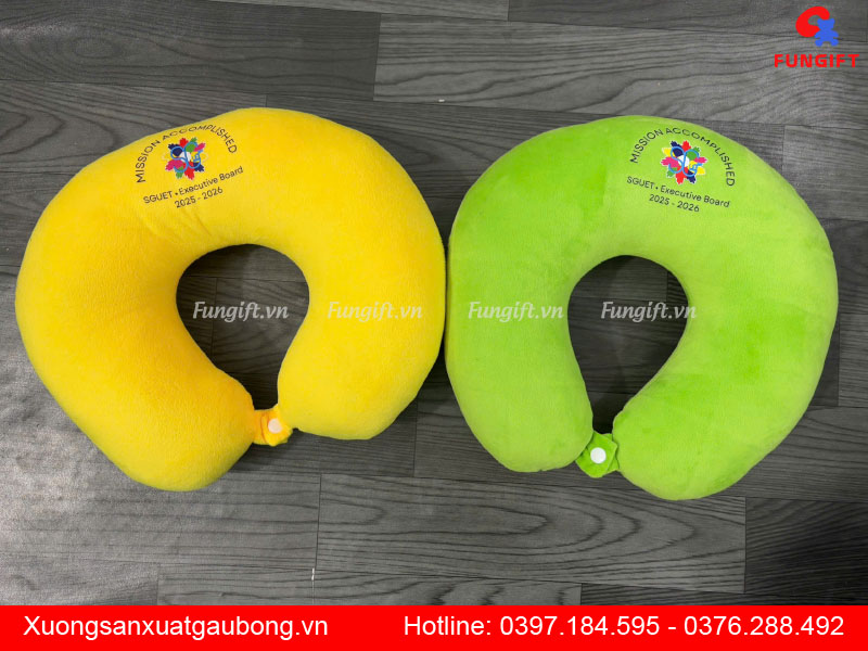 Gia công gối kê cổ chữ U